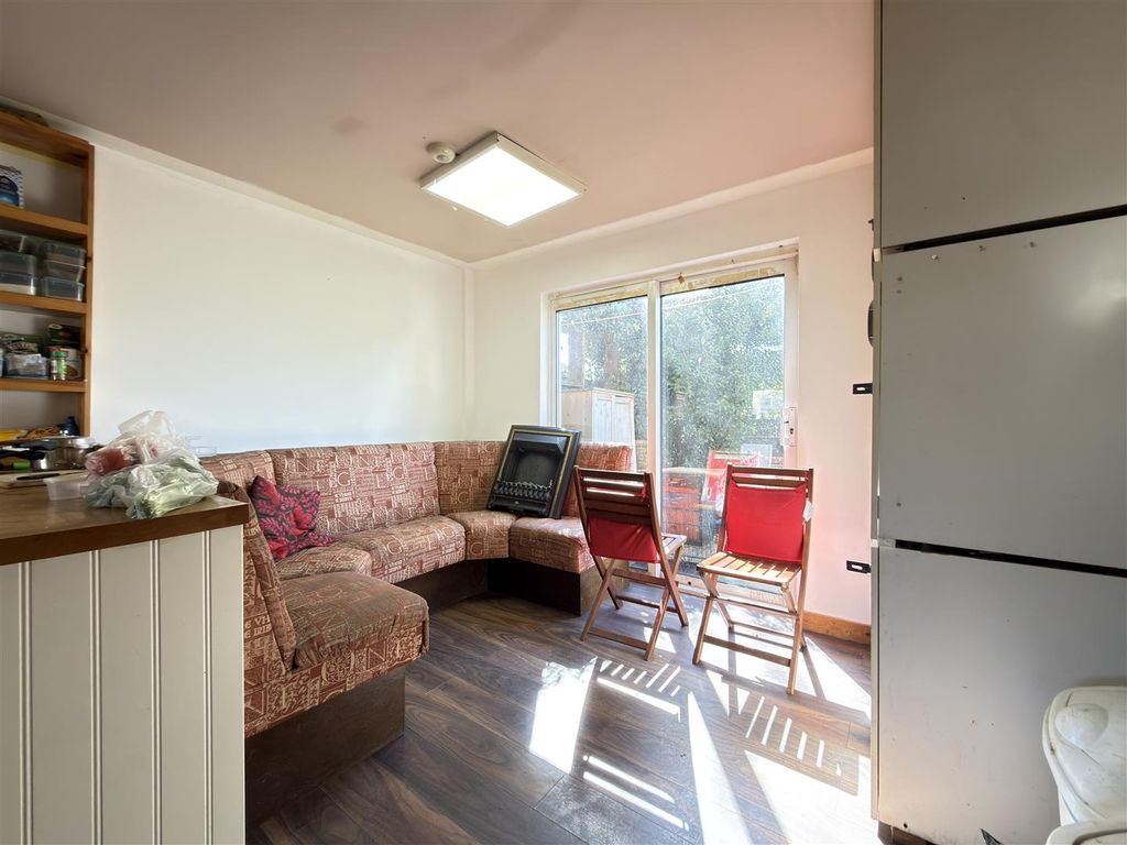 Additional image 4 of 7 bed end terrace house for saleAikman Avenue, Leicester LE3