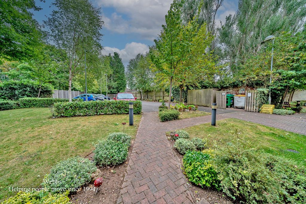 Additional image 14 of 2 bed flat for salePark Road, Bloxwich, Walsall WS3