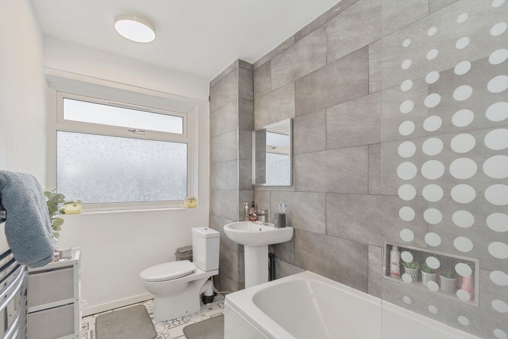 Additional image 13 of 3 bed semi-detached house for saleBorrowdale Way, Leicester, Leicestershire LE5