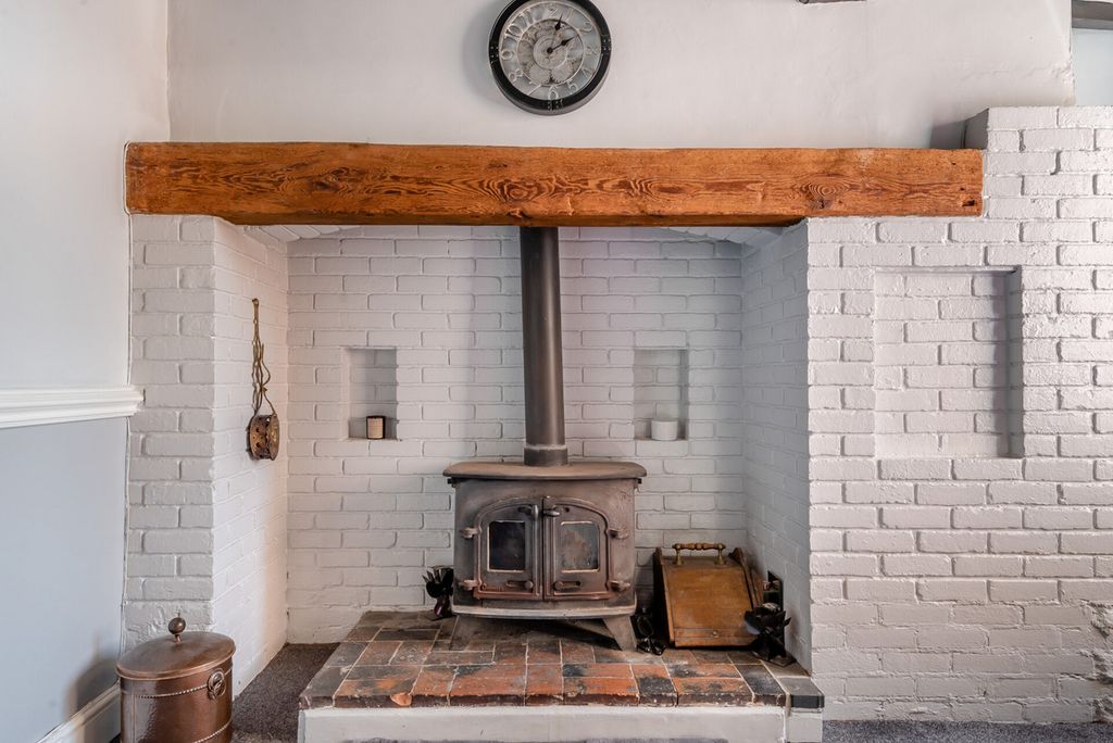 Additional image 13 of 6 bed detached house for saleSmithy Lane Hixon Stafford, Staffordshire ST18