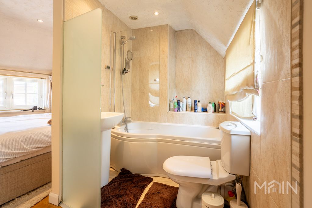 Additional image 20 of 3 bed semi-detached house for saleHumberstone Drive, Leicestershire LE5