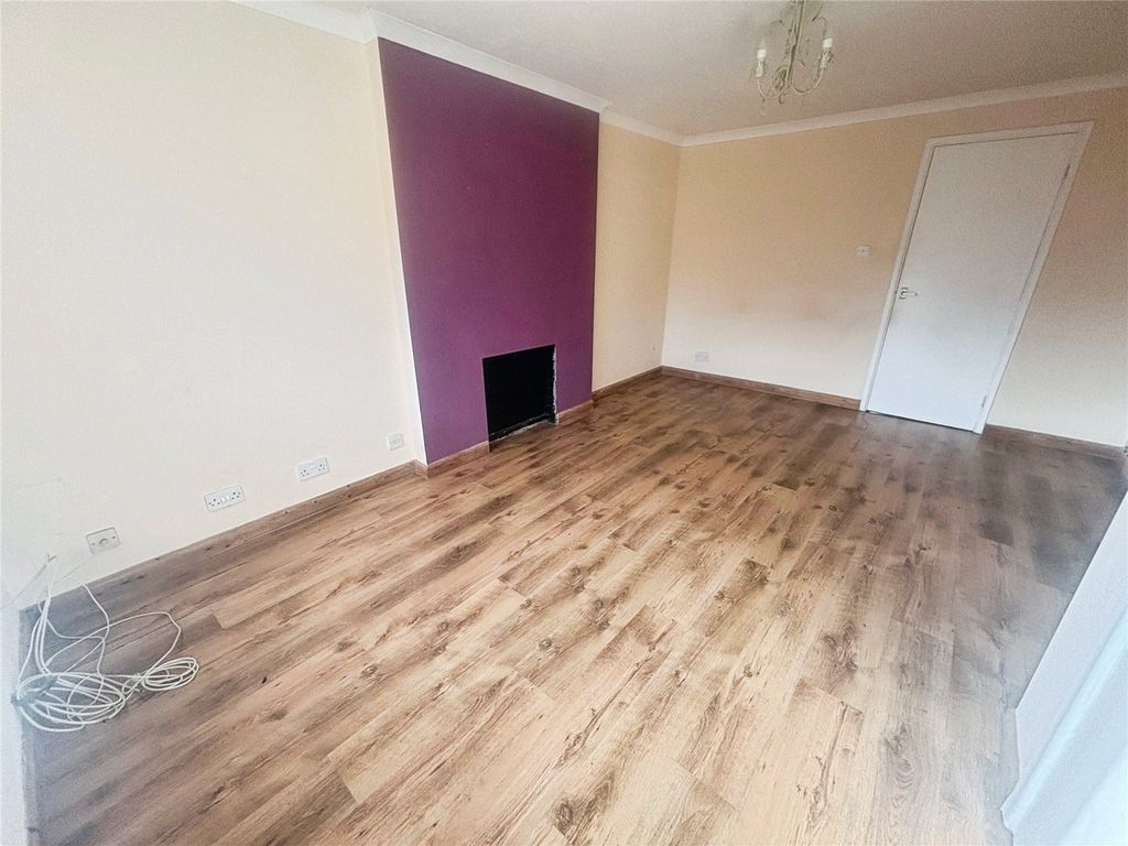 Additional image 2 of 3 bed terraced house for saleChepstow Close, Perton, Wolverhampton, Staffordshire WV6