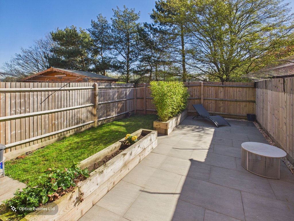 Additional image 19 of 3 bed semi-detached house for salePankhurst Close, East Leake LE12