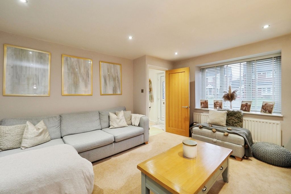 Additional image 3 of 3 bed link detached house for saleGoodwood Close, Stretton, Burton-On-Trent, Staffordshire DE13