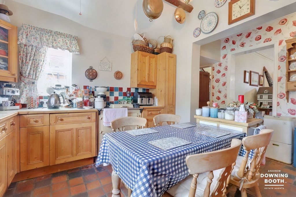 Additional image 14 of 5 bed semi-detached house for saleBishton Lane, Wolseley Bridge, Stafford ST18