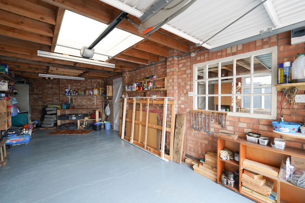 Additional image 17 of 2 bed detached bungalow for salePercy Street, Braunstone, Leicester, Leicestershire LE3