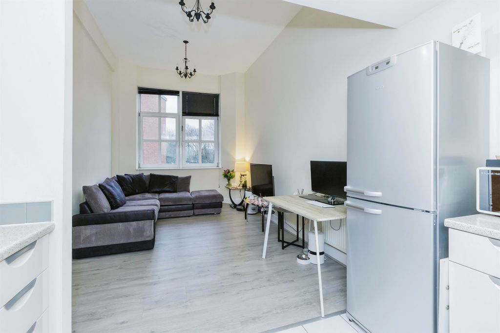 Additional image 5 of 1 bed flat for saleWestern Road, Leicester LE3