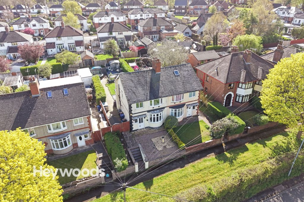 Additional image 41 of 3 bed semi-detached house for saleSeabridge Road, Newcastle ST5