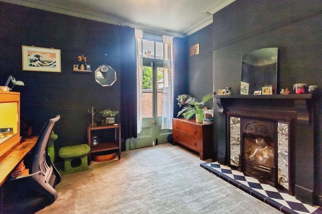Additional image 5 of 4 bed town house for saleBeaconsfield Road, Leicester, Leicestershire LE3