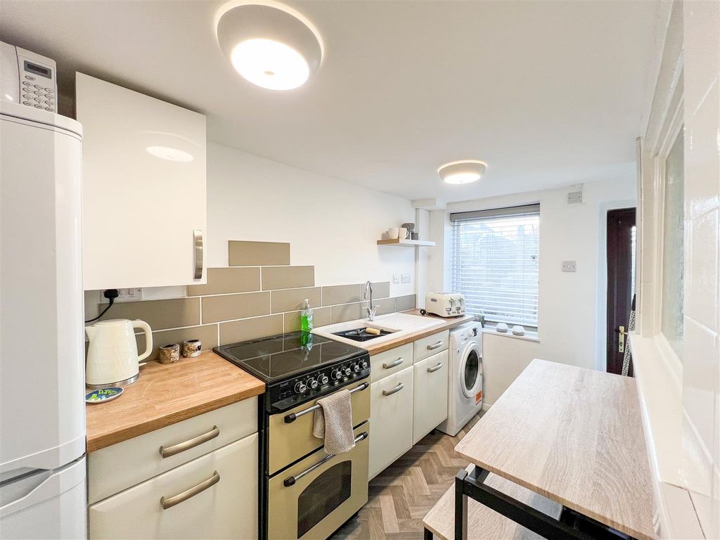 Additional image 12 of 3 bed terraced house for saleWestwood Grove, Leek ST13
