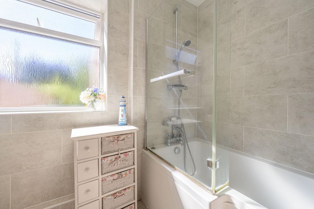 Additional image 19 of 4 bed property for saleSandringham Road, Wombourne, Wolverhampton WV5