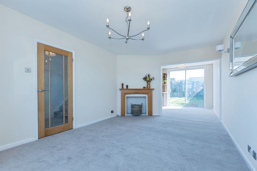 Additional image 10 of 3 bed semi-detached house for saleSedgefield Drive, Thurnby, Leicester LE7