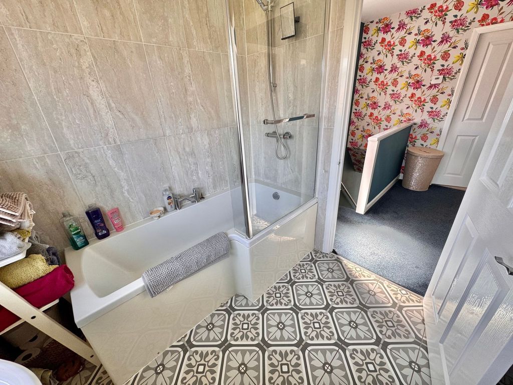 Additional image 17 of 3 bed semi-detached house for saleLaburnum Avenue, Newbold Verdon LE9