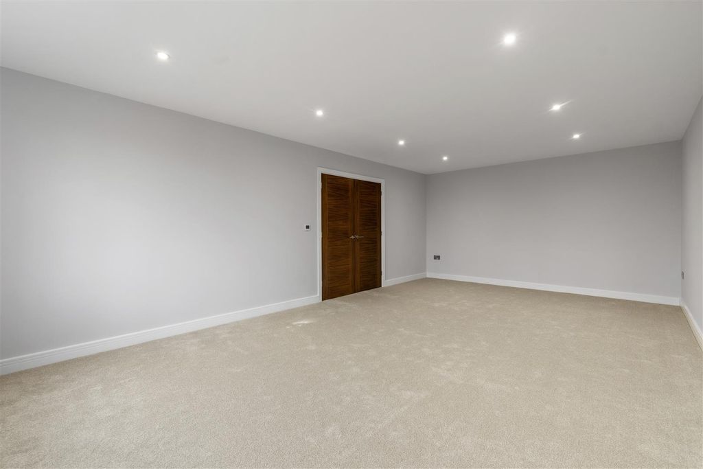 Additional image 14 of 5 bed detached house for saleHazel Lane, Walsall WS6
