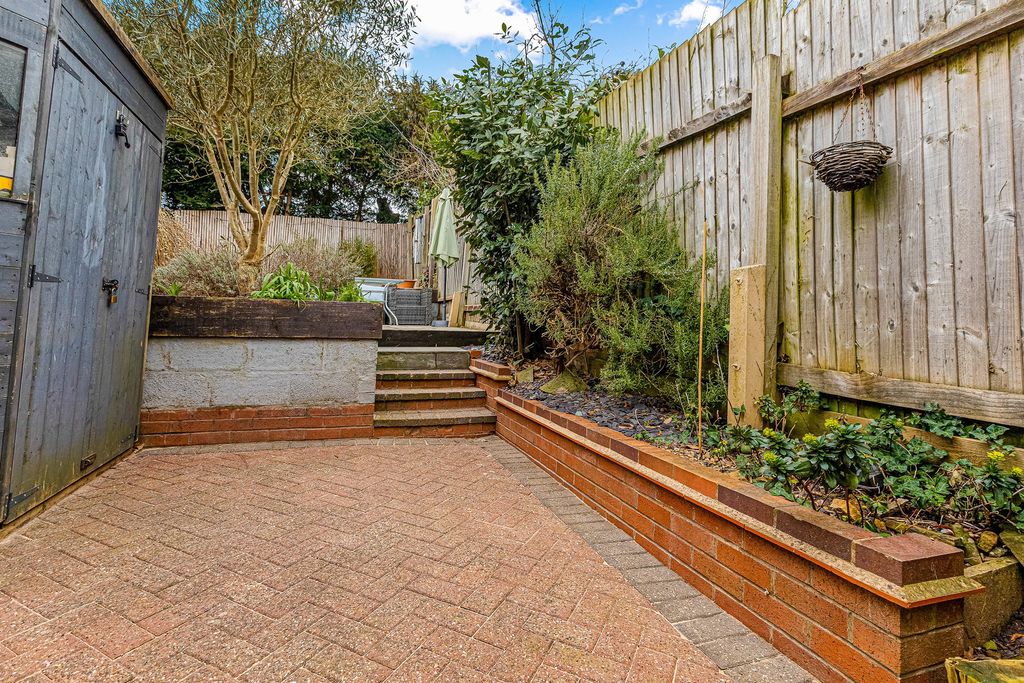 Additional image 13 of 3 bed semi-detached house for saleSykefield Avenue, Leicester LE3