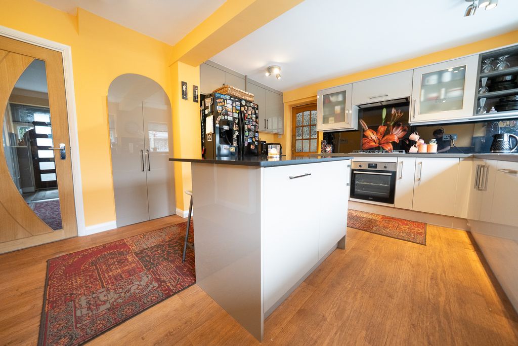Additional image 7 of 3 bed detached house for saleThe Osiers, Braunstone, Leicester, Leicestershire LE3