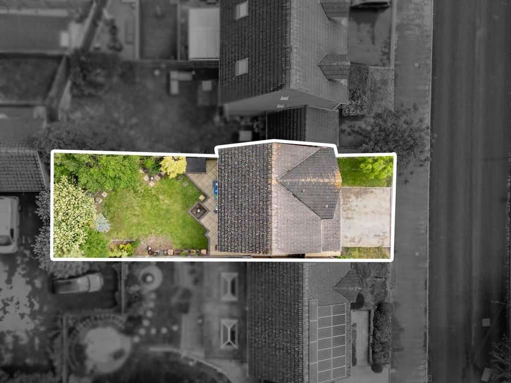 Additional image 4 of 4 bed detached house for saleLeyland Road, Glascote, Tamworth B77