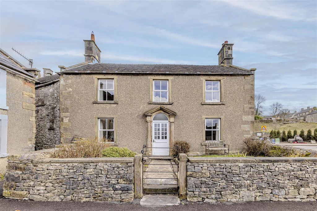 3 bed link detached house for saleMarket Place, Hartington, Buxton, Derbyshire SK17 photo 3