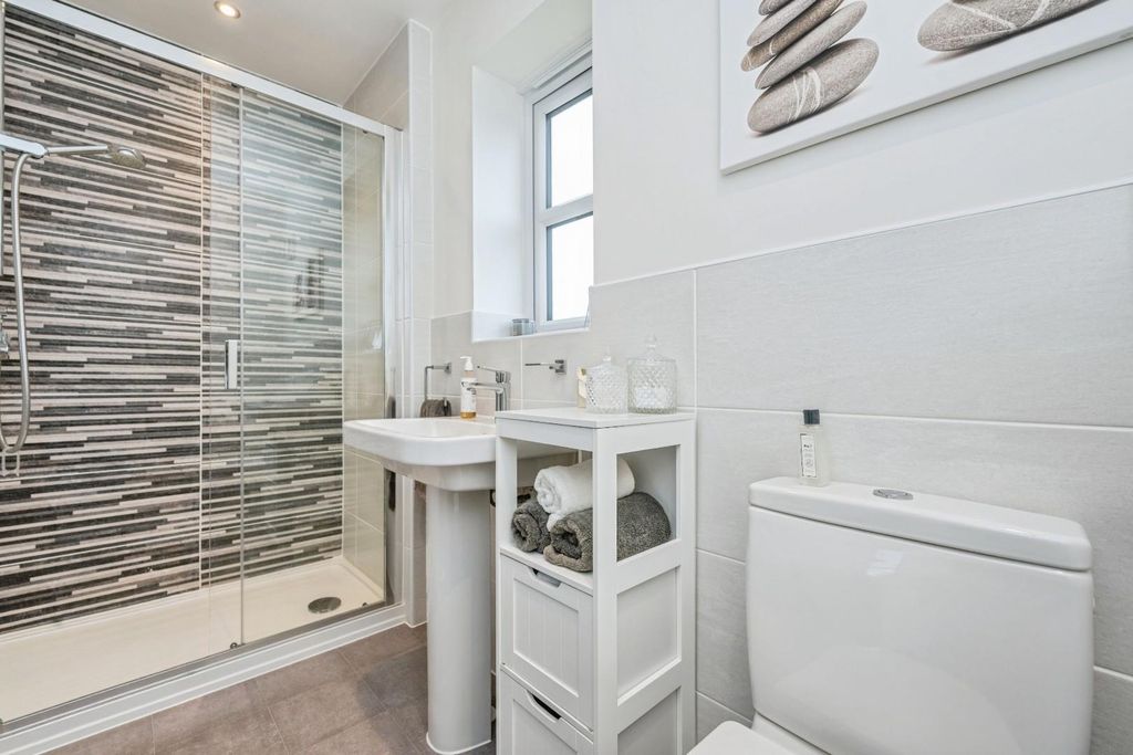 Additional image 19 of 4 bed detached house for saleCroft Close, Two Gates, Tamworth B77