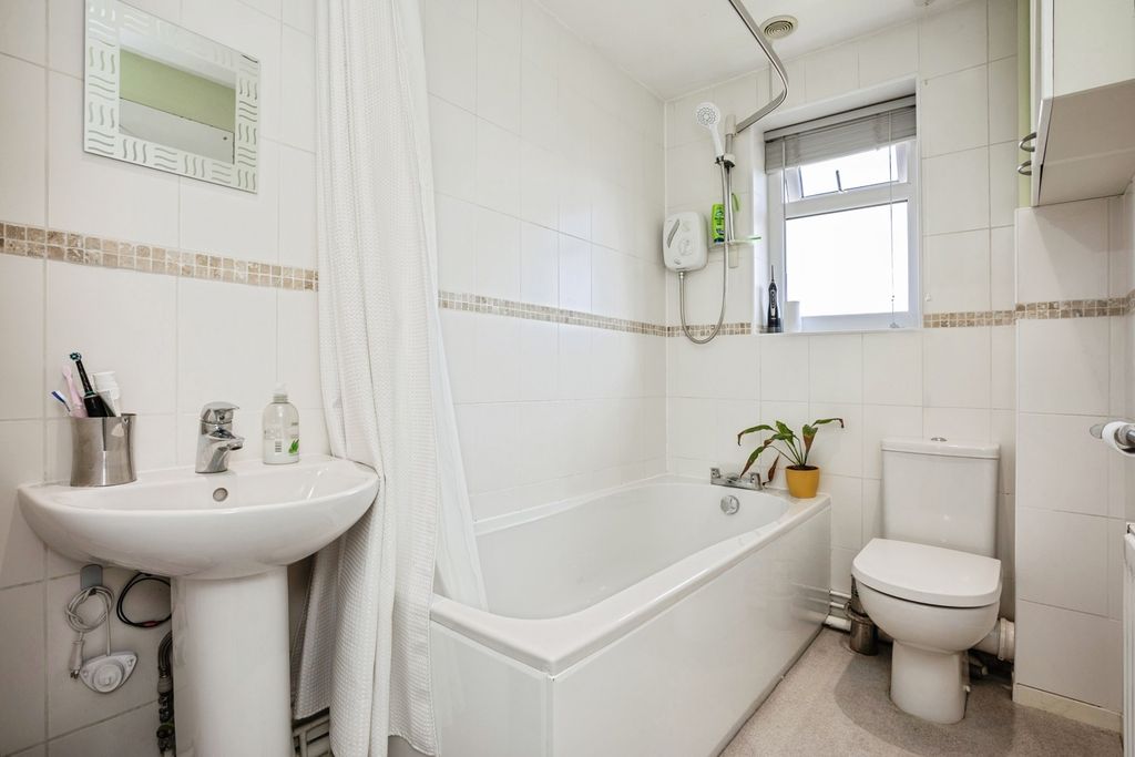 Additional image 14 of 3 bed detached house for saleDickens Close, Sileby, Loughborough, Leicestershire LE12