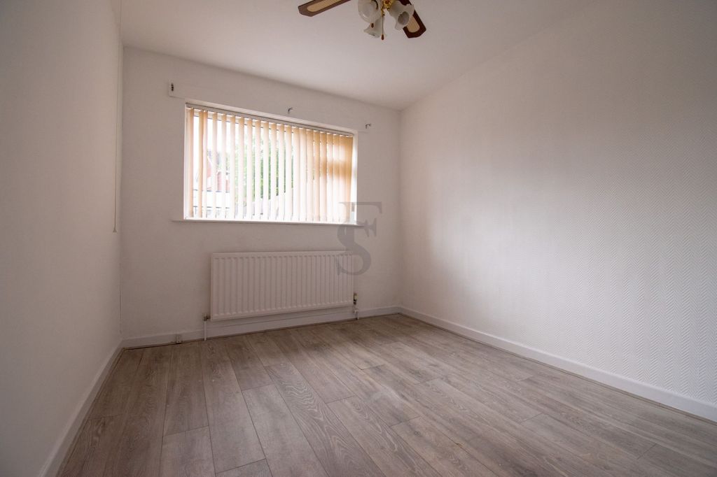 Additional image 6 of 2 bed semi-detached bungalow for saleGloucester Crescent, Wigston LE18