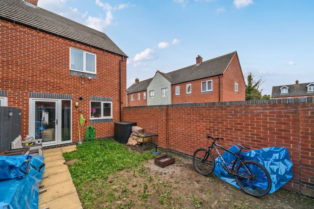 Additional image 13 of 2 bed end terrace house for saleQueensbridge, Burton-On-Trent, Staffordshire DE14