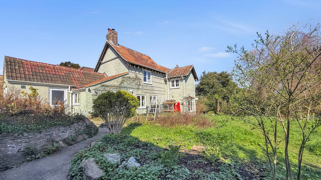 3 bed detached house for saleTemple, Corsley BA12