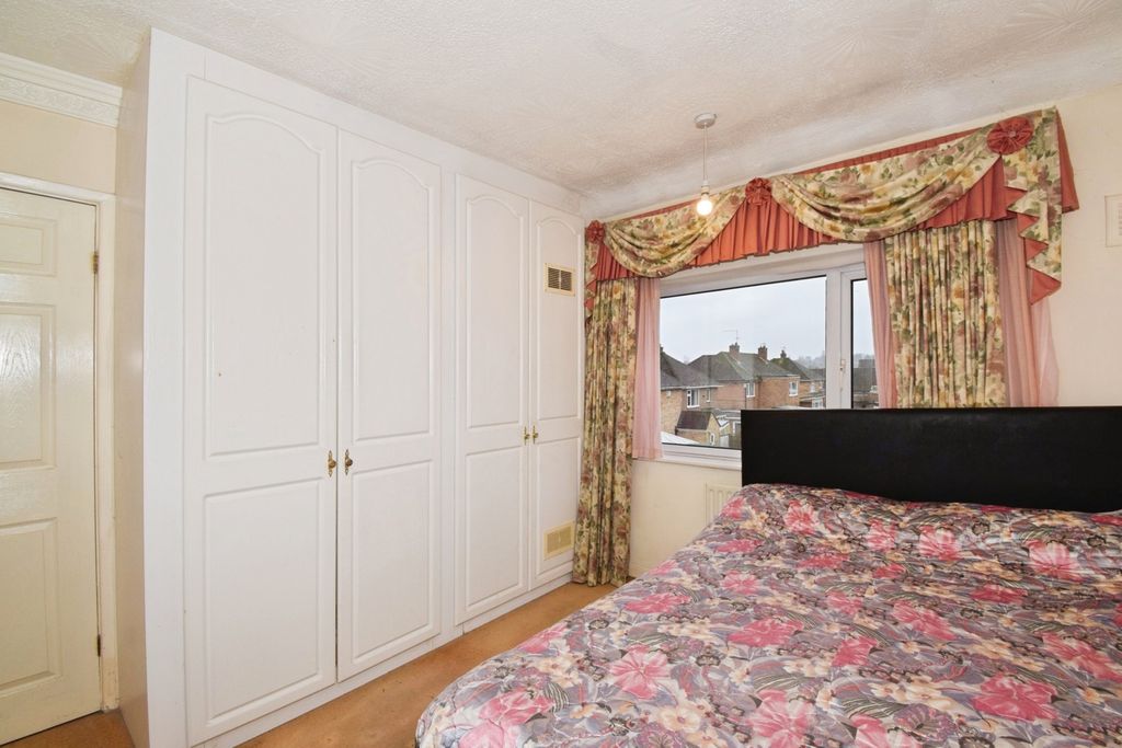 Additional image 16 of 3 bed semi-detached house for saleDenegate Avenue, Birstall, Leicester, Leicestershire LE4