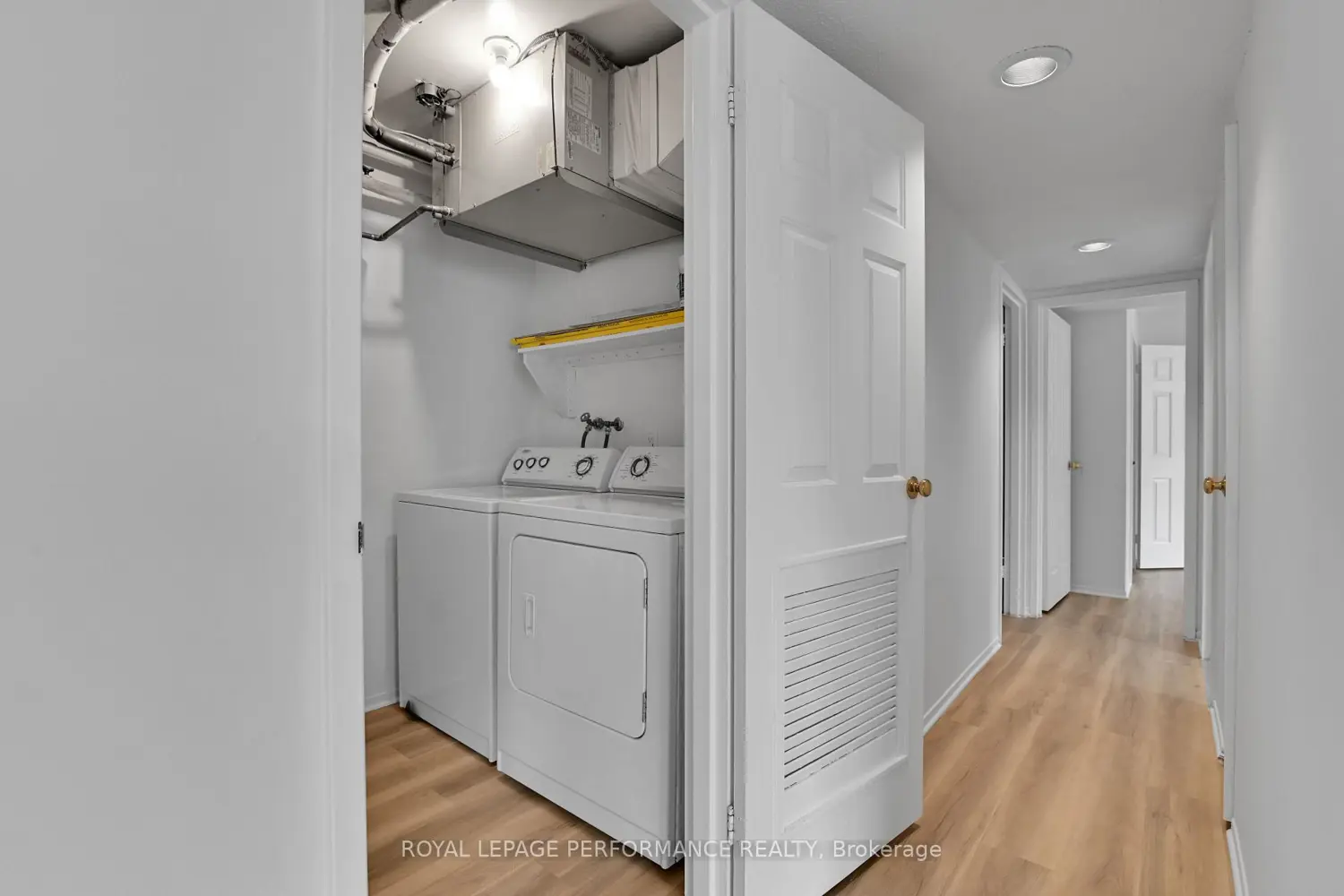 Additional image 5 of 470 Laurier Avenue 1701
