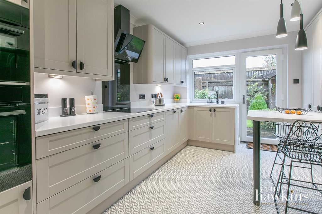 Additional image 6 of 4 bed detached bungalow for saleHales Close, Lyneham SN15