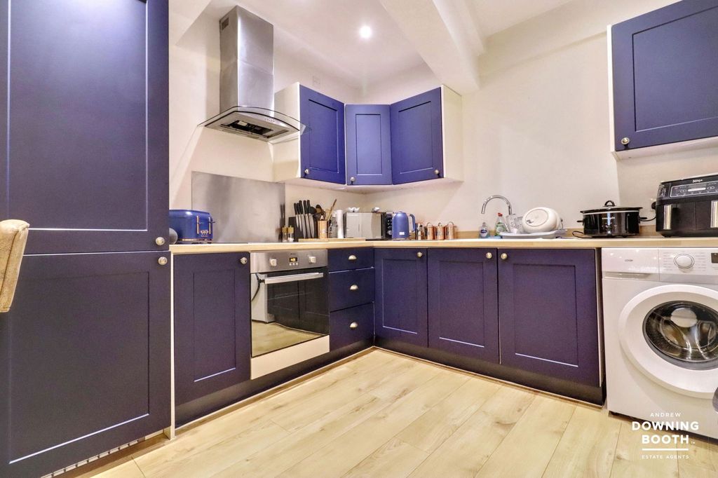 Additional image 7 of 2 bed flat for saleBird Street, Lichfield WS13