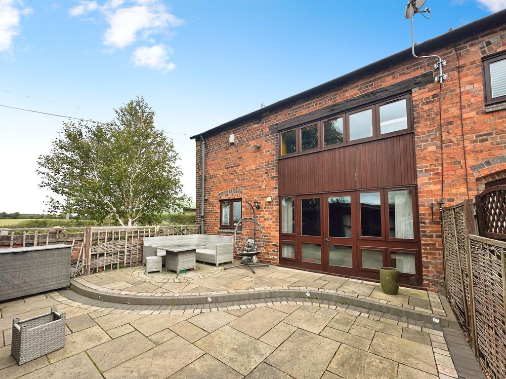 Additional image 25 of 3 bed barn conversion for saleManor Farm Barns, Essington, Wolverhampton WV11