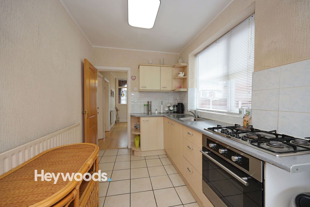 Additional image 10 of 3 bed semi-detached house for saleDimsdale Parade West, Porthill, Newcastle Under Lyme ST5
