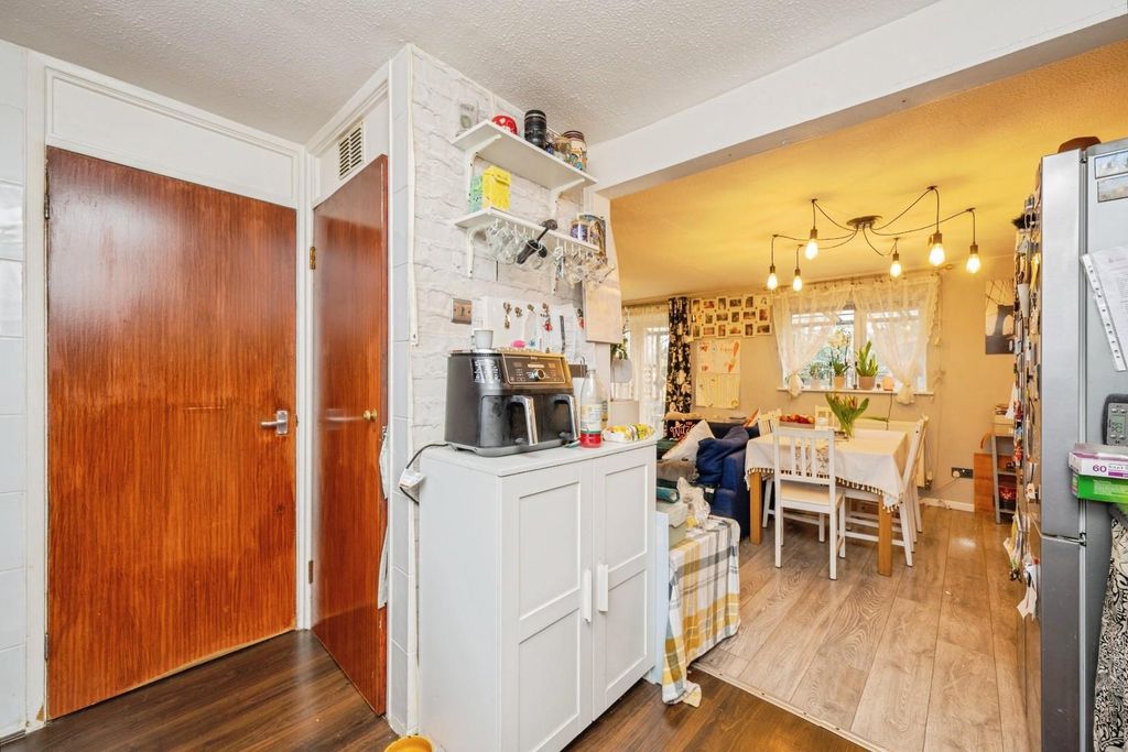 Additional image 8 of 3 bed terraced house for saleMedway, Tamworth B77