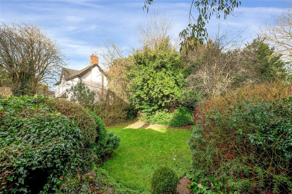 Additional image 24 of 6 bed detached house for saleUppingham Road, Evington, Leicester LE5