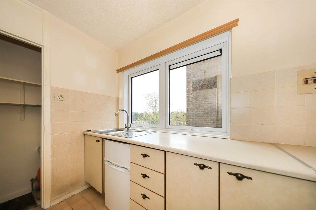 Additional image 3 of 2 bed maisonette for saleWarstones Road, Penn, Wolverhampton WV4