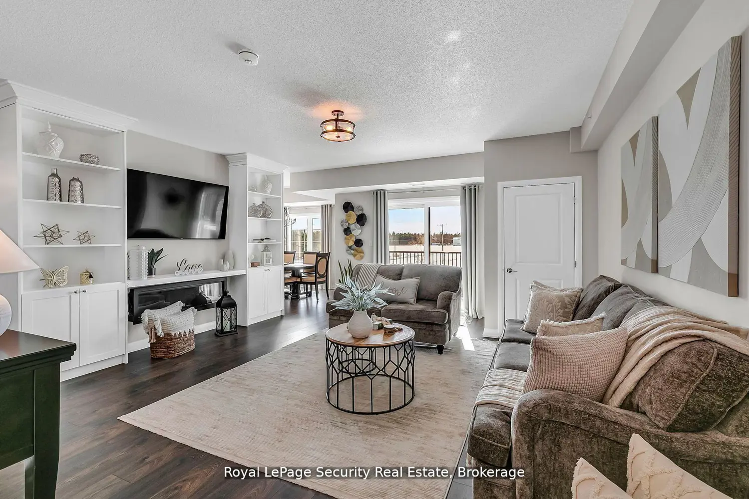 54 Koda Street 217 photo 3