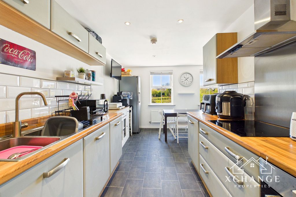 Additional image 13 of 4 bed semi-detached house for saleOaklands Drive, Earl Shilton LE9