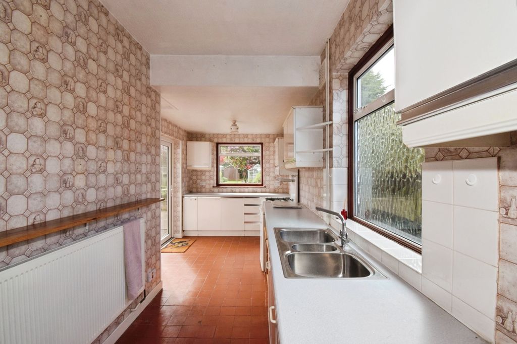 Additional image 10 of 3 bed semi-detached house for saleOrchard Road, Birstall, Leicester, Leicestershire LE4