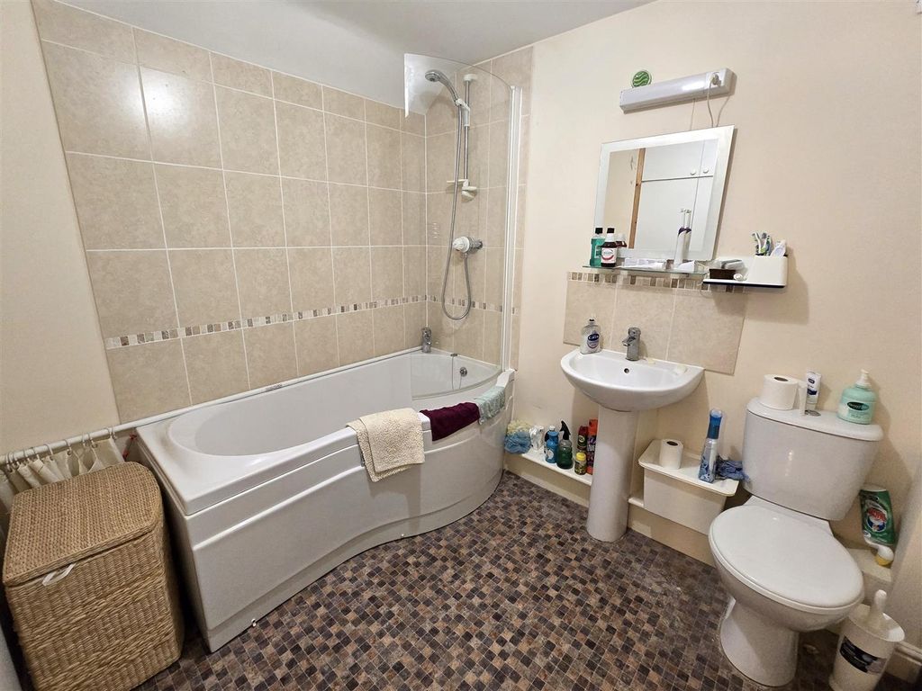 Additional image 9 of 2 bed semi-detached house for saleThe Causeway, Chippenham SN15