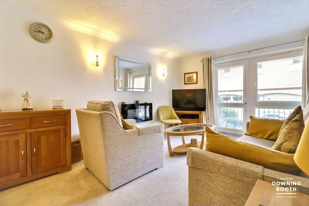 Additional image 3 of 1 bed flat for saleCastle Dyke, Lichfield WS13