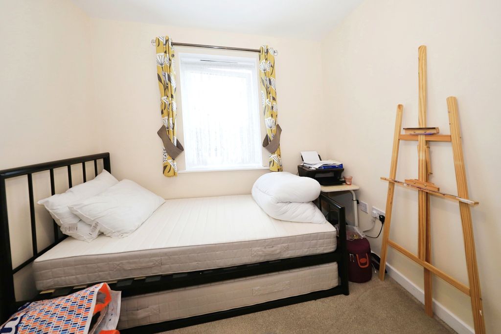 Additional image 11 of 2 bed flat for saleAkron Drive, Wolverhampton, West Midlands WV10