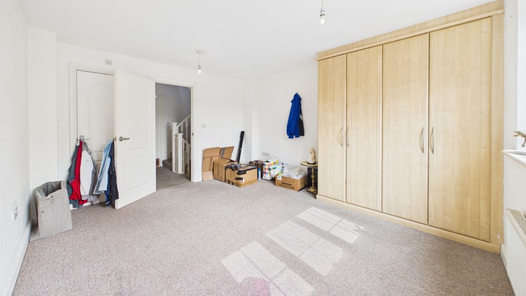 Additional image 10 of 4 bed terraced house for saleGrants Yard, Burton-On-Trent, Staffordshire DE14