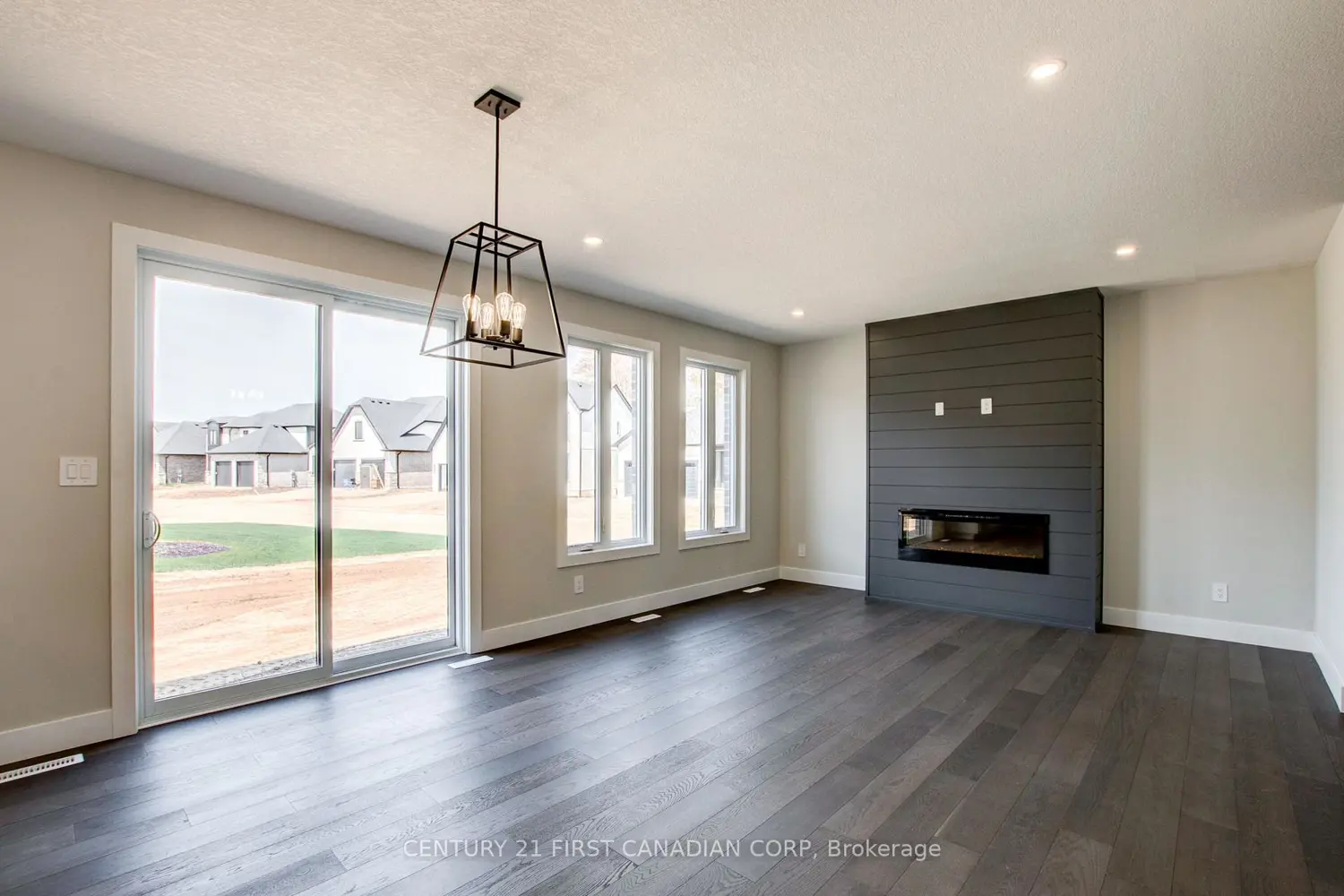 Additional image 11 of 100 Aspen Circle