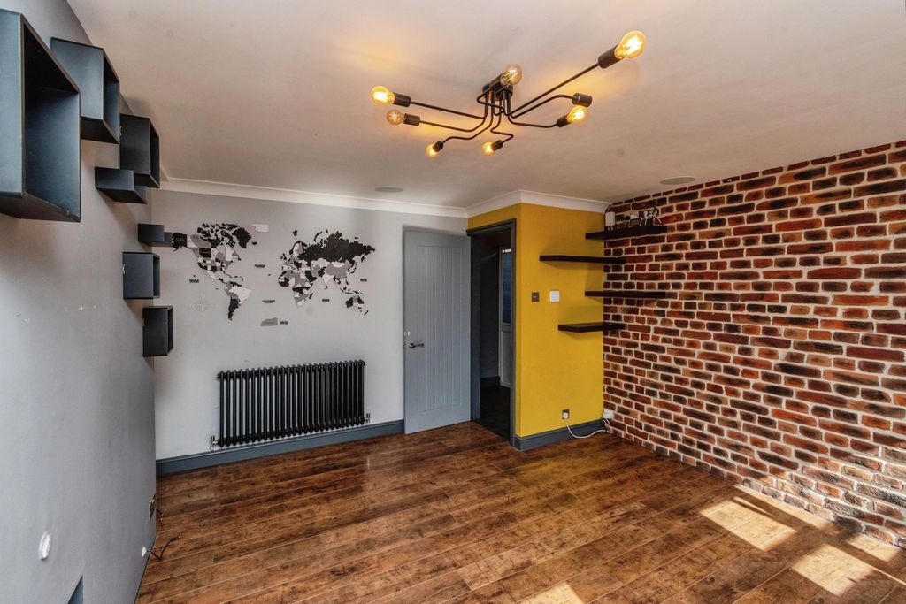 Additional image 8 of 3 bed semi-detached house for saleJubilee Close, Great Wyrley, Walsall, Staffordshire WS6