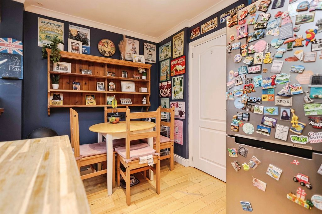 Additional image 8 of 3 bed semi-detached house for saleWolverhampton Road, Kingswinford DY6