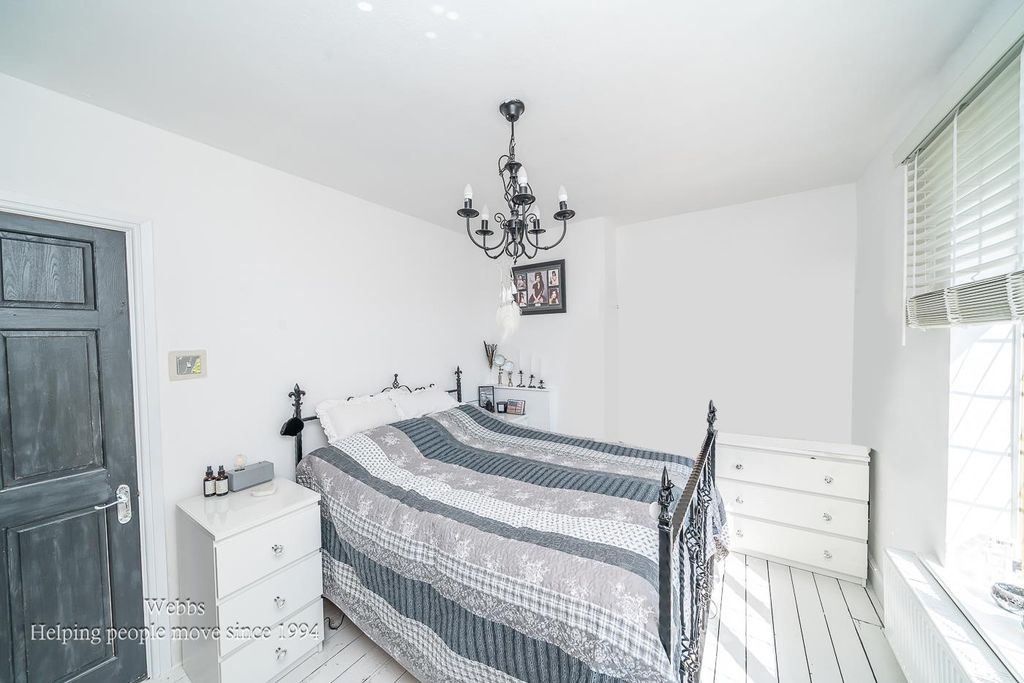 Additional image 20 of 3 bed semi-detached house for saleStafford Road, Cannock WS11