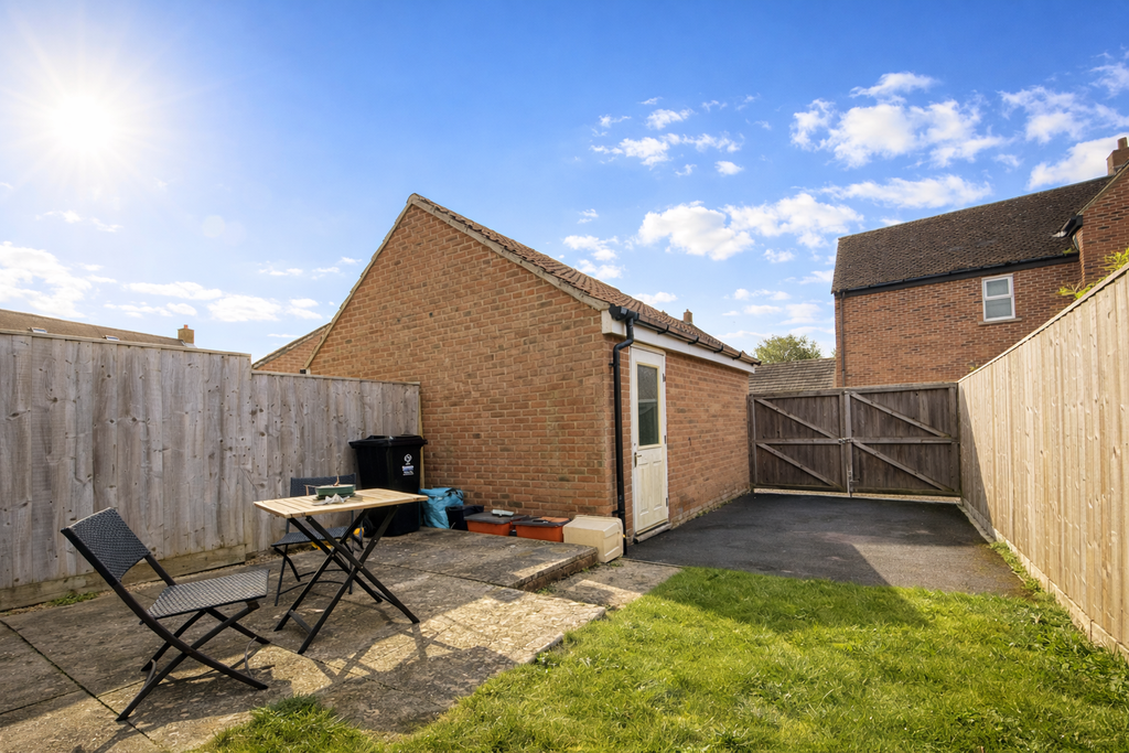 Additional image 4 of 3 bed terraced house for saleNursery Close, Wroughton, Swindon SN4