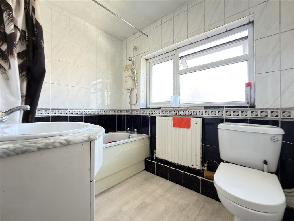 Additional image 10 of 3 bed semi-detached house for saleAbbey Lane, Abbey Lane, Leicester LE4