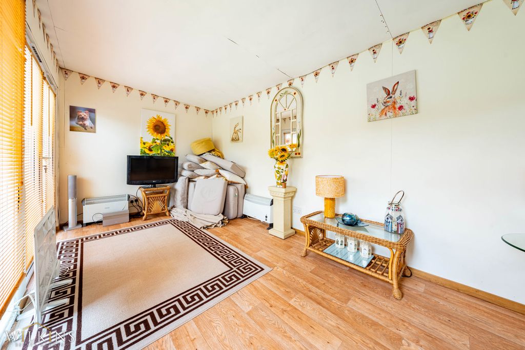 Additional image 28 of 4 bed detached house for saleField Close, Kettlebrook, Tamworth, Staffordshire B77
